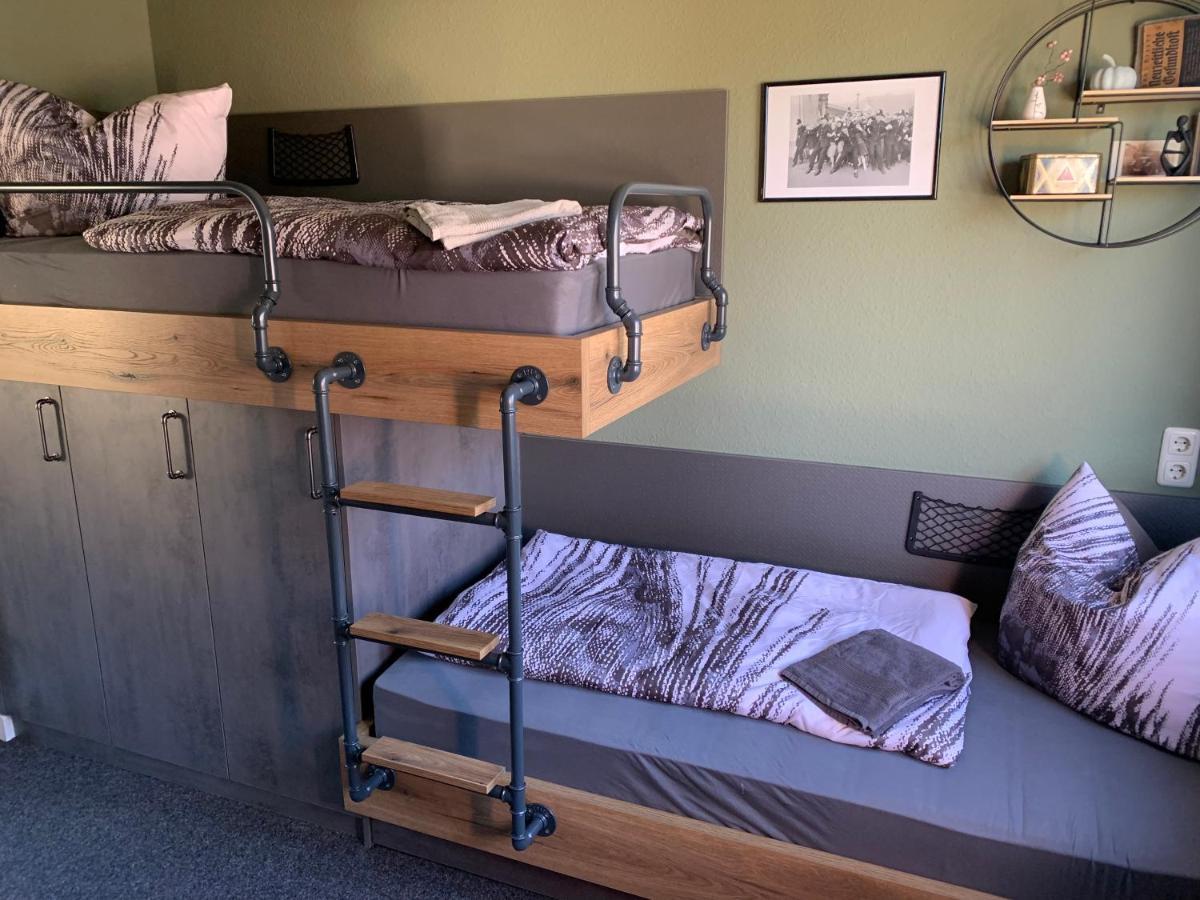 Gaestezimmer In Einer Ferienwohnung Thiele In Rosswein Exteriör bild