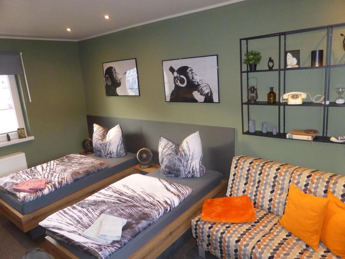 Gaestezimmer In Einer Ferienwohnung Thiele In Rosswein Exteriör bild