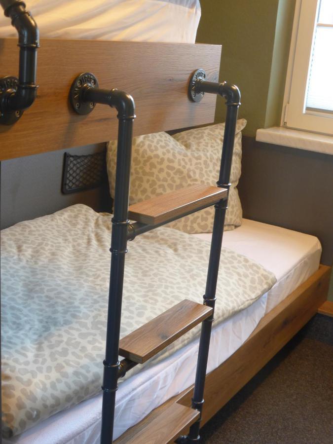 Gaestezimmer In Einer Ferienwohnung Thiele In Rosswein Exteriör bild