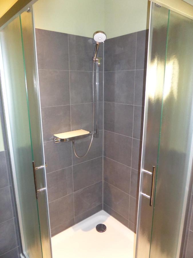 Gaestezimmer In Einer Ferienwohnung Thiele In Rosswein Exteriör bild