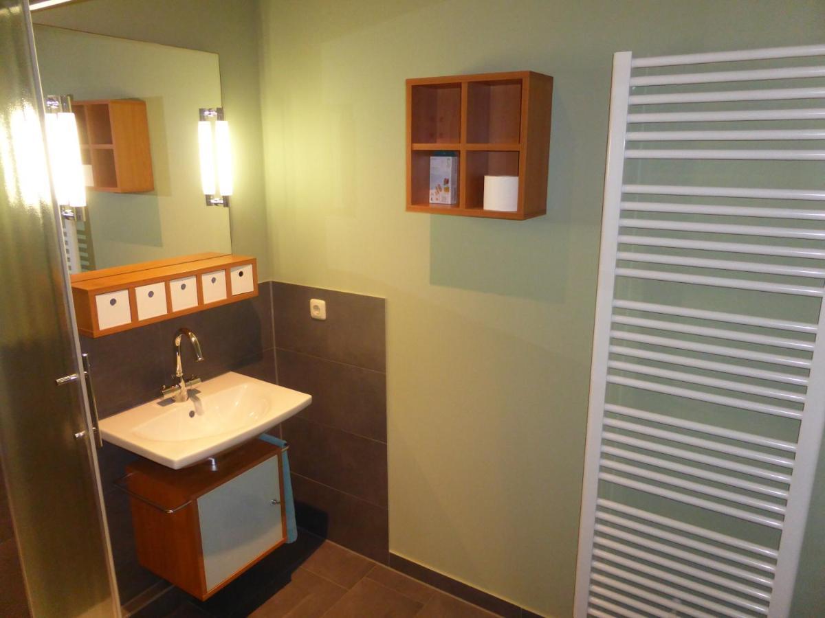 Gaestezimmer In Einer Ferienwohnung Thiele In Rosswein Exteriör bild